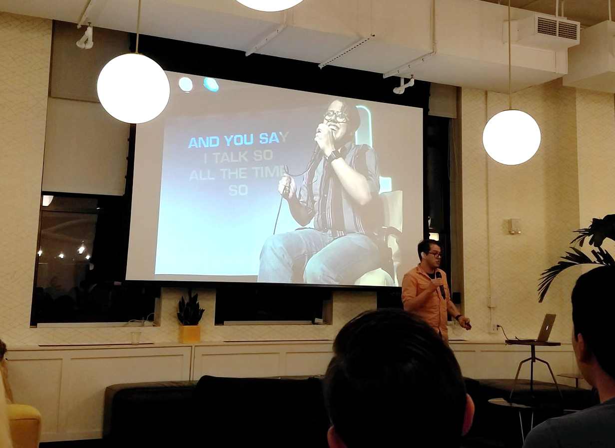 Justin giving talk at ManhattanJS